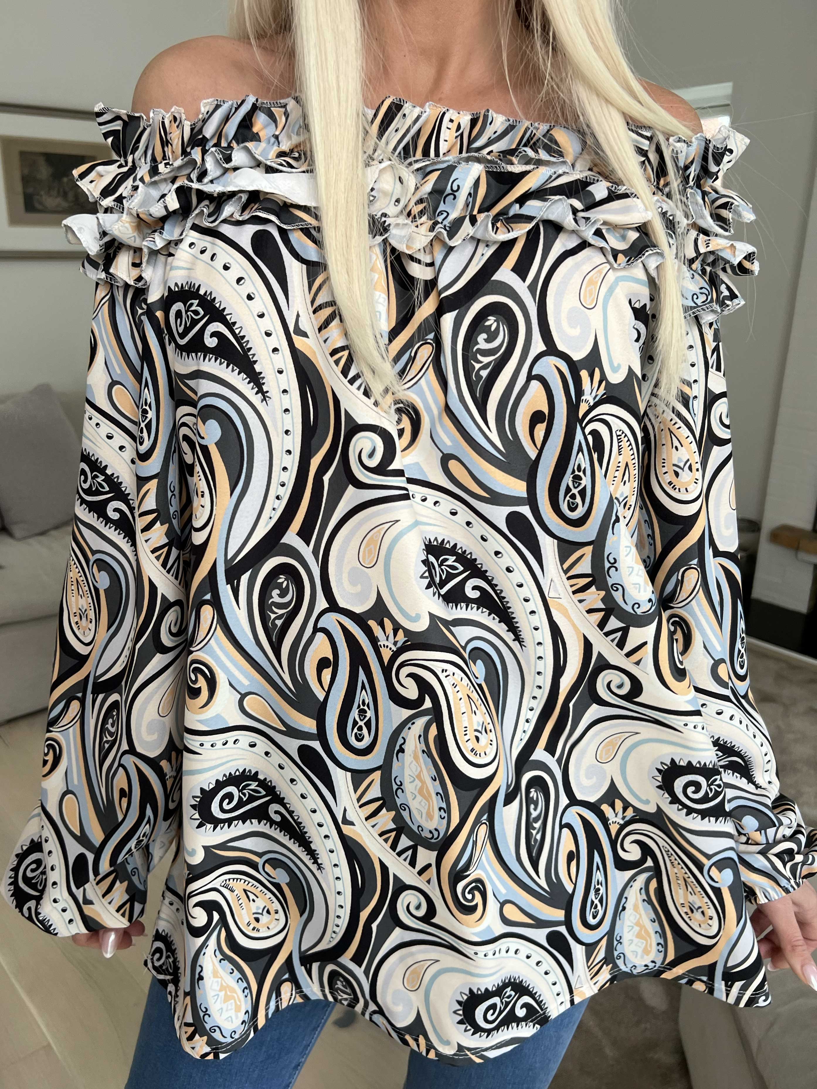 Chili Pattern - Langærmet mønstret tunika med flæser